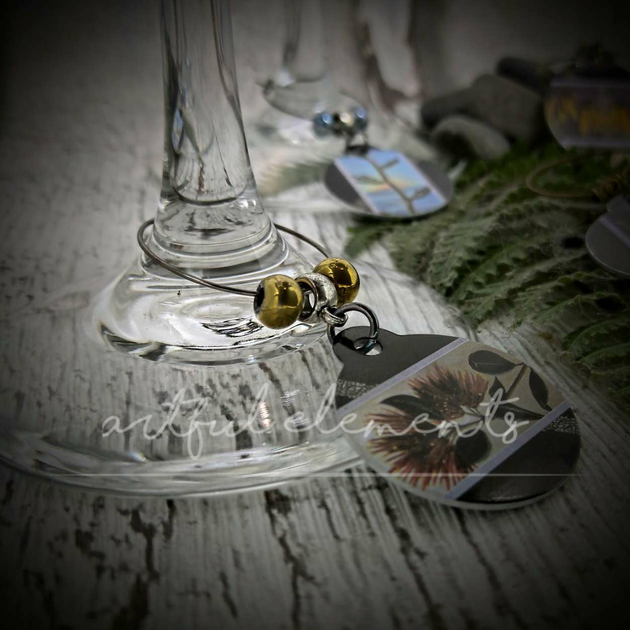 Kiwiana Art Wine Charms Gift Set