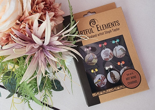 Kiwiana Art Wine Charms Gift Set